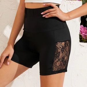 Lace Panel Solid Biker Shorts